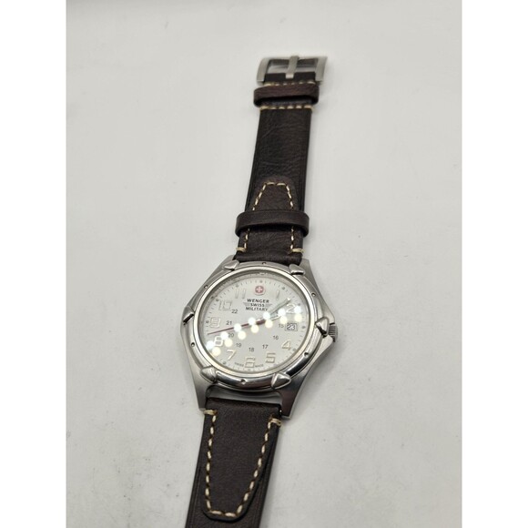 Wenger Swiss Military Men's 43mm Silver Tone Watch. New Leather Band + Battery - Picture 5 of 14
